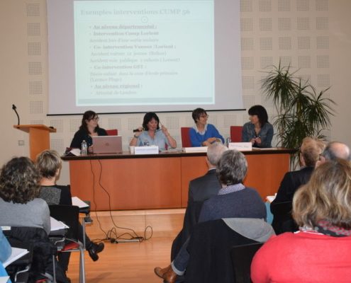 Des professionnels des 3 centres hospitaliers se sont réunis dans le cadre de la mise en place de la Cellule d’Urgences Médico-Psychologiques (CUMP) Départementale.